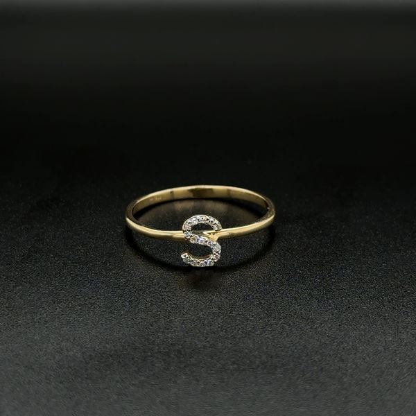 Closeup photo of 10K YG .04tcw RBC Diamond Initial S Ring 1.0g, s7