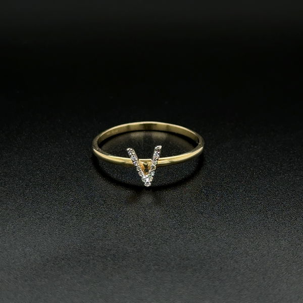 Closeup photo of 10K YG .04tcw RBC Diamond Initial V Ring 1.0g, s7