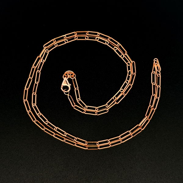 Closeup photo of 14K RG Paperclip Chain Necklace 3.1g, 18"