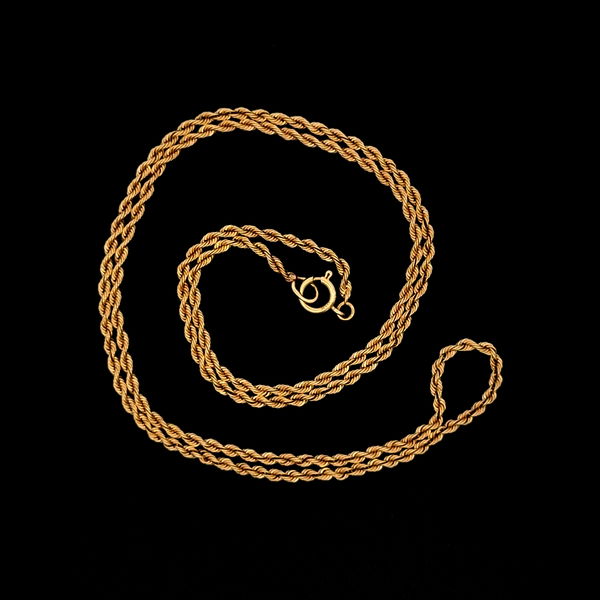 Closeup photo of 14K YG Rope Chain Necklace 4.7g, 18"
