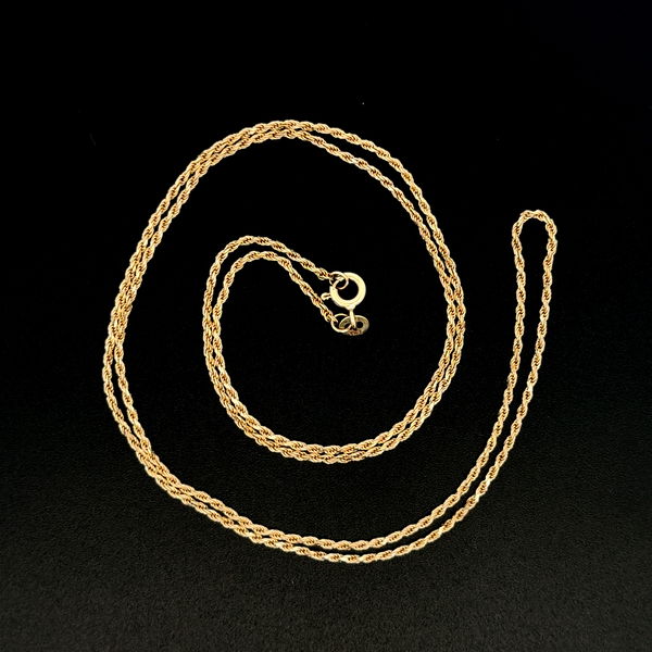 Closeup photo of 10K YG Rope Chain Necklace 3.1g, 22"