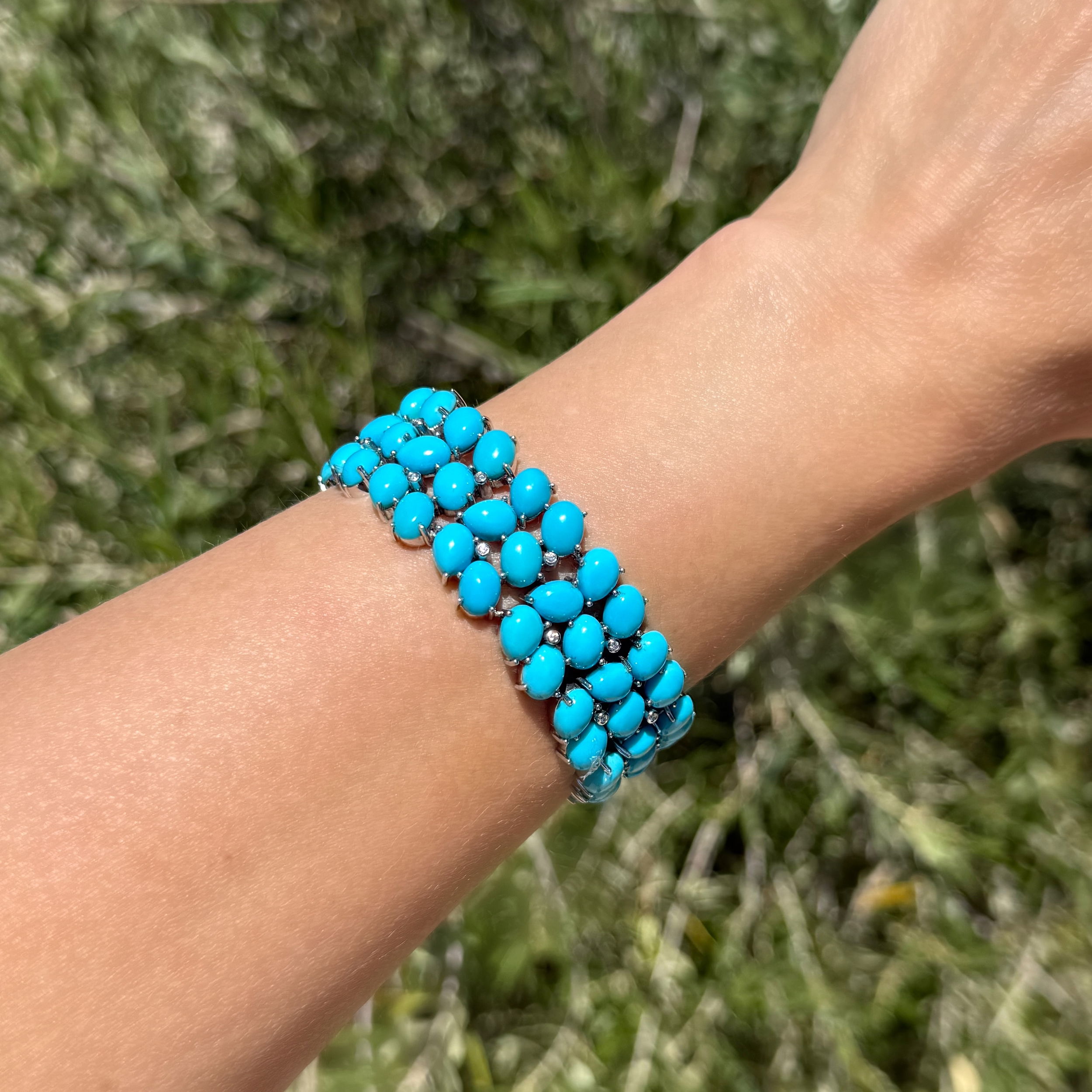 18K WG 78.77tcw Turquoise & .25tcw RBC Diamond Pebbled Bracelet 58.1g, 7.5x.8"