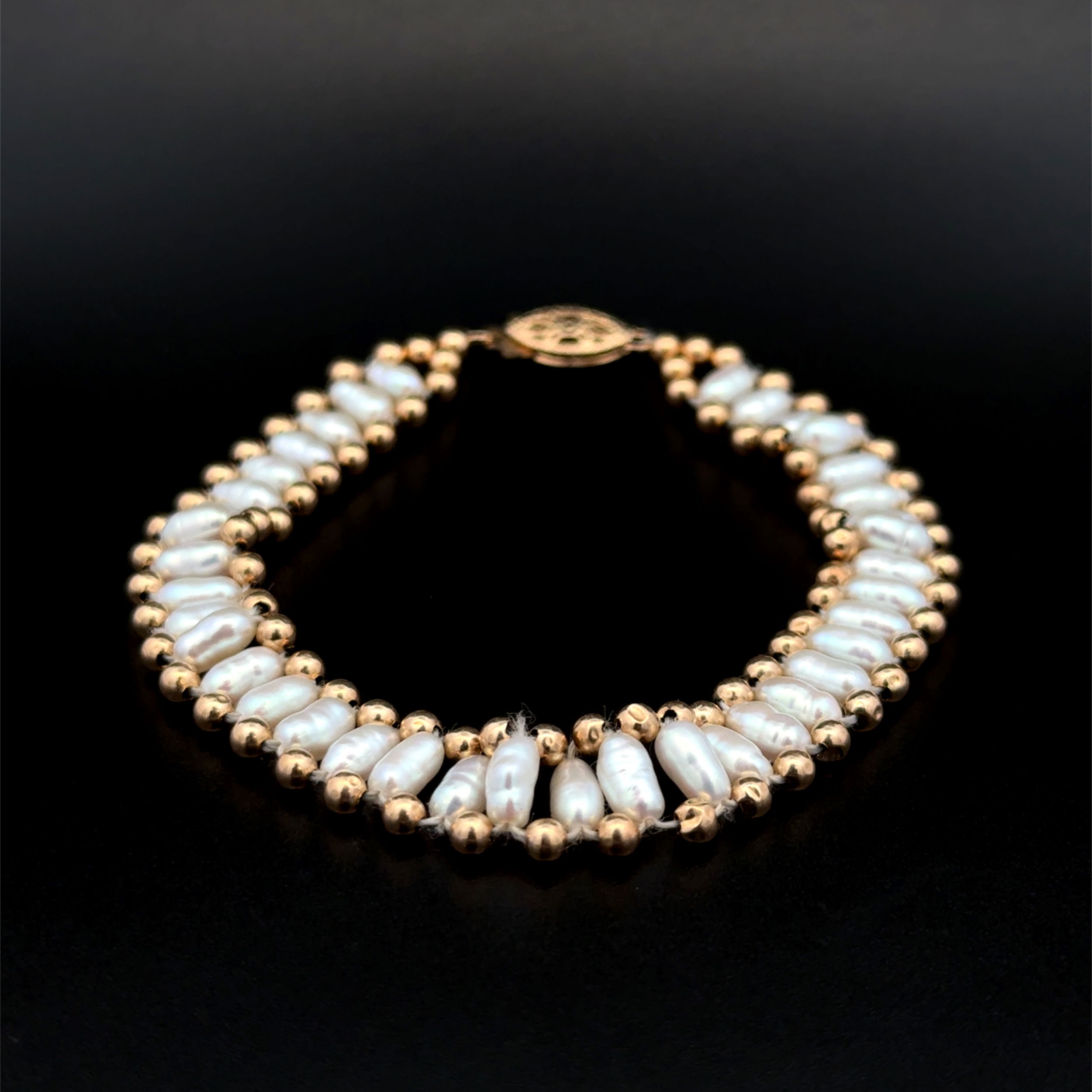 14K YG Keshi Pearl & Gold Bead Bracelet 5.8g, 7.25" 14K YG Keshi Pearl & Gold Bead Bracelet 5.8g, 7.25"