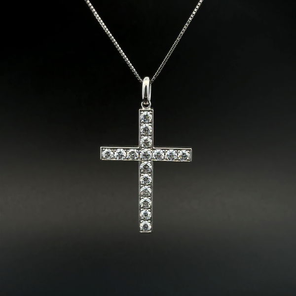 Closeup photo of Platinum 1.08tcw 16 RBC Diamond Cross Pendant Necklace on 850 Pt Chain 6.2g, 18"