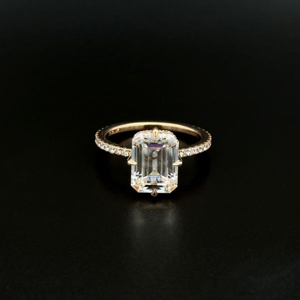 Closeup photo of 18K YG 2.5ct Emerald Cut Moissanite & .26tcw Lab Diamond Ring 3.3g, s6