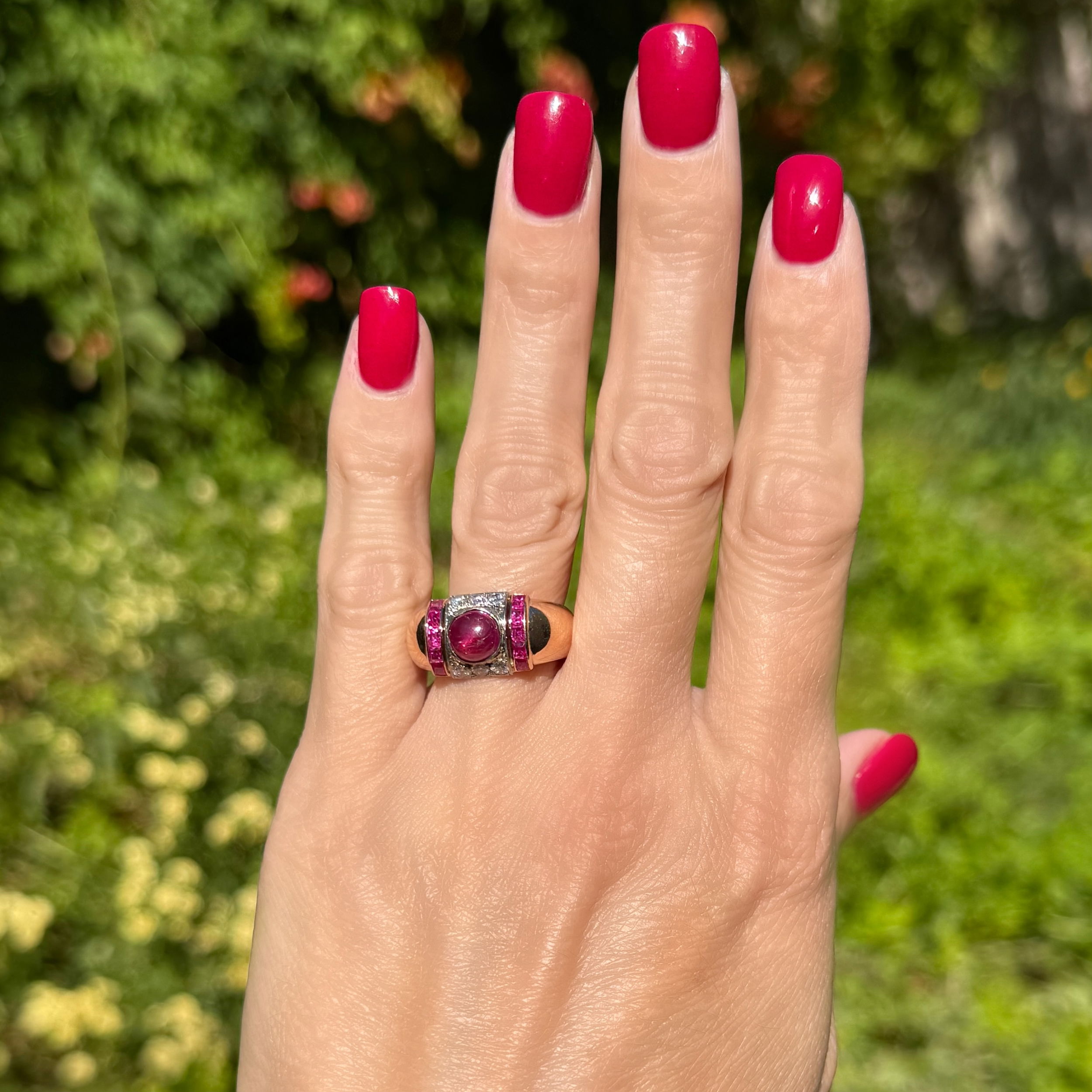 14K RG Retro 1crt Cabochon Ruby, .30tcw RBC Diamond & .70tcw Ruby Ring 12.3g, s7.75 14K RG Retro 1crt Cabochon Ruby, .30tcw RBC Diamond & .70tcw Ruby Ring 12.3g, s7.75