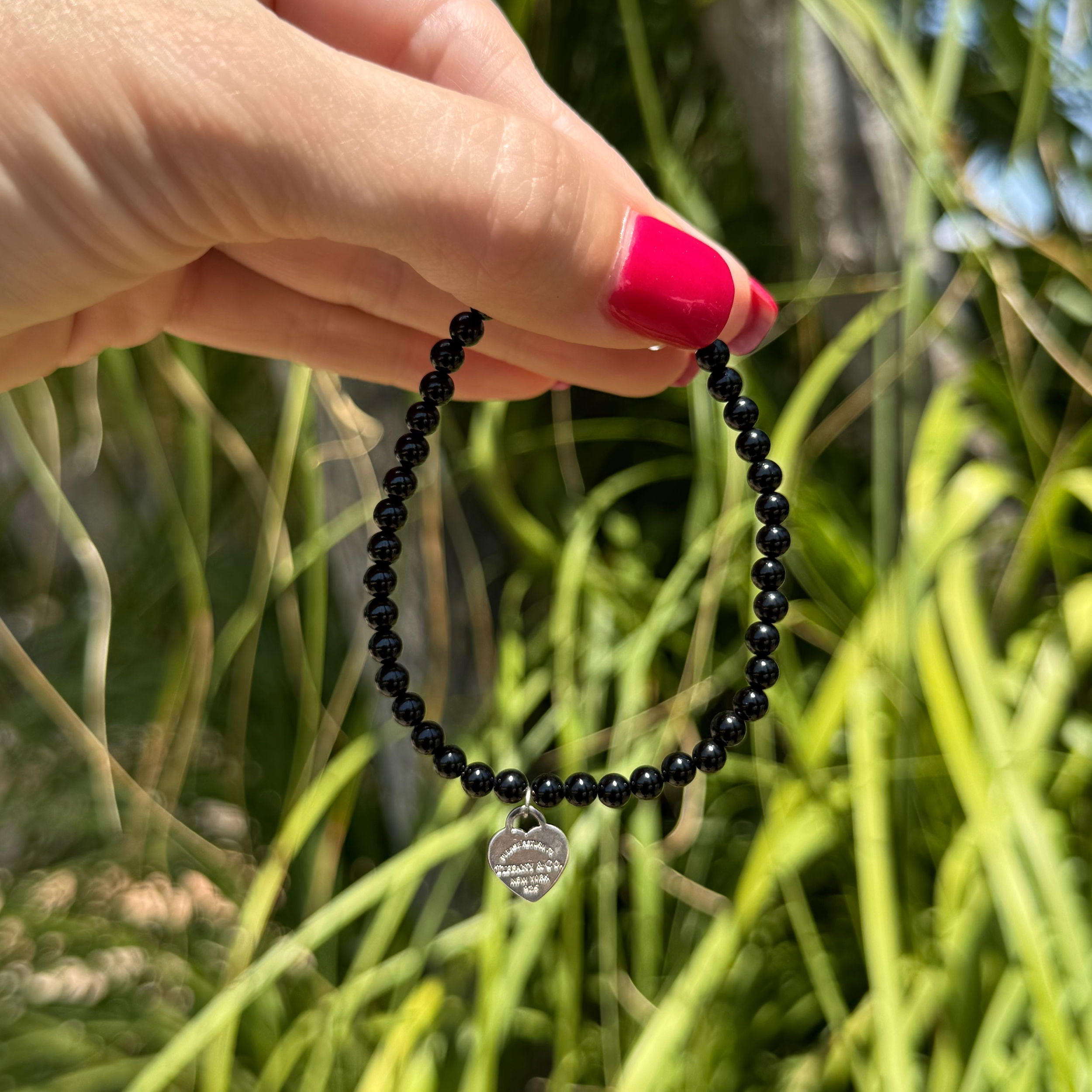 925 Sterling Tiffany & Co 4.40mm Onyx Bead Bracelet 5.5g 925 Sterling Tiffany & Co 4.40mm Onyx Bead Bracelet 5.5g