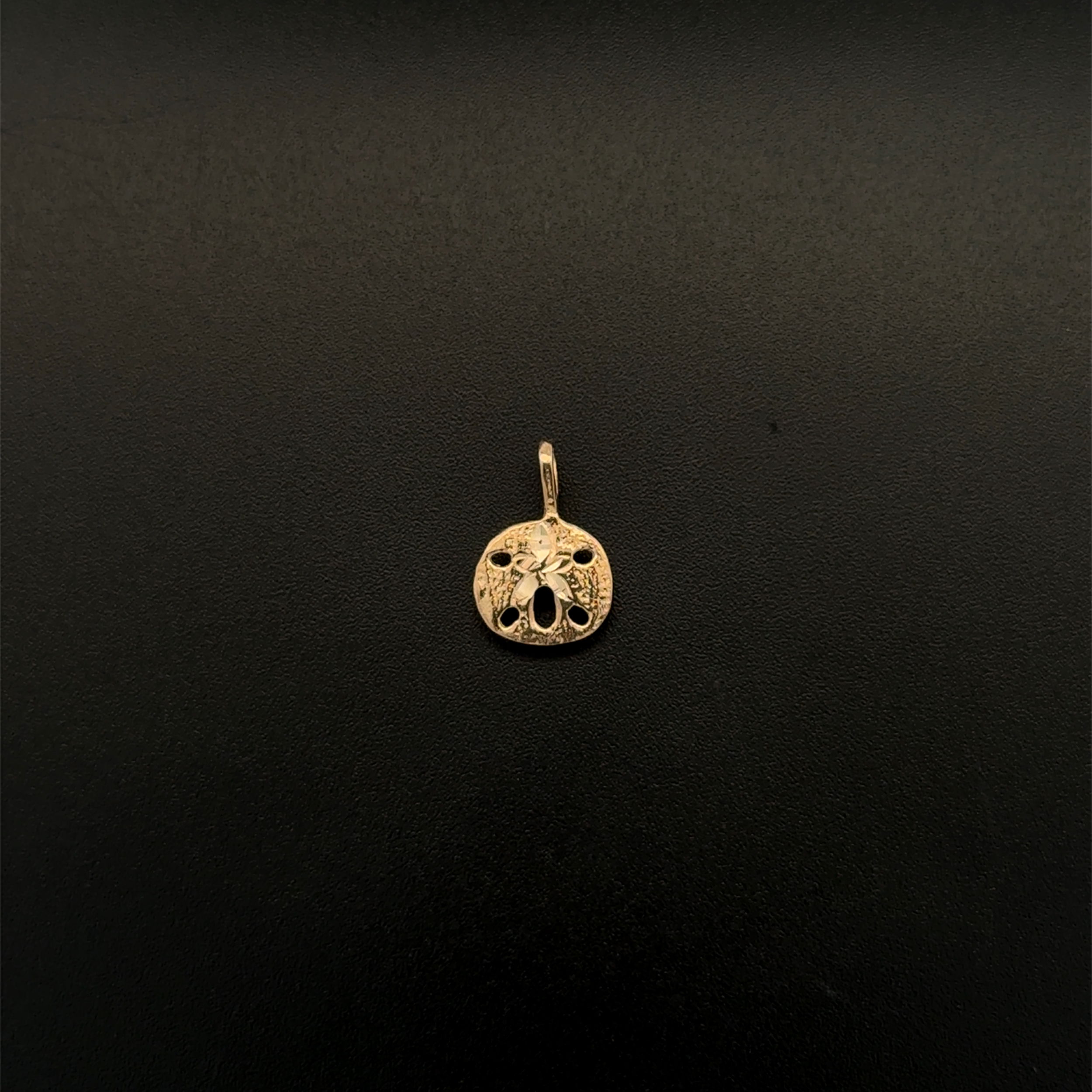 14K YG Sand Dollar & Charm Pendant .3g