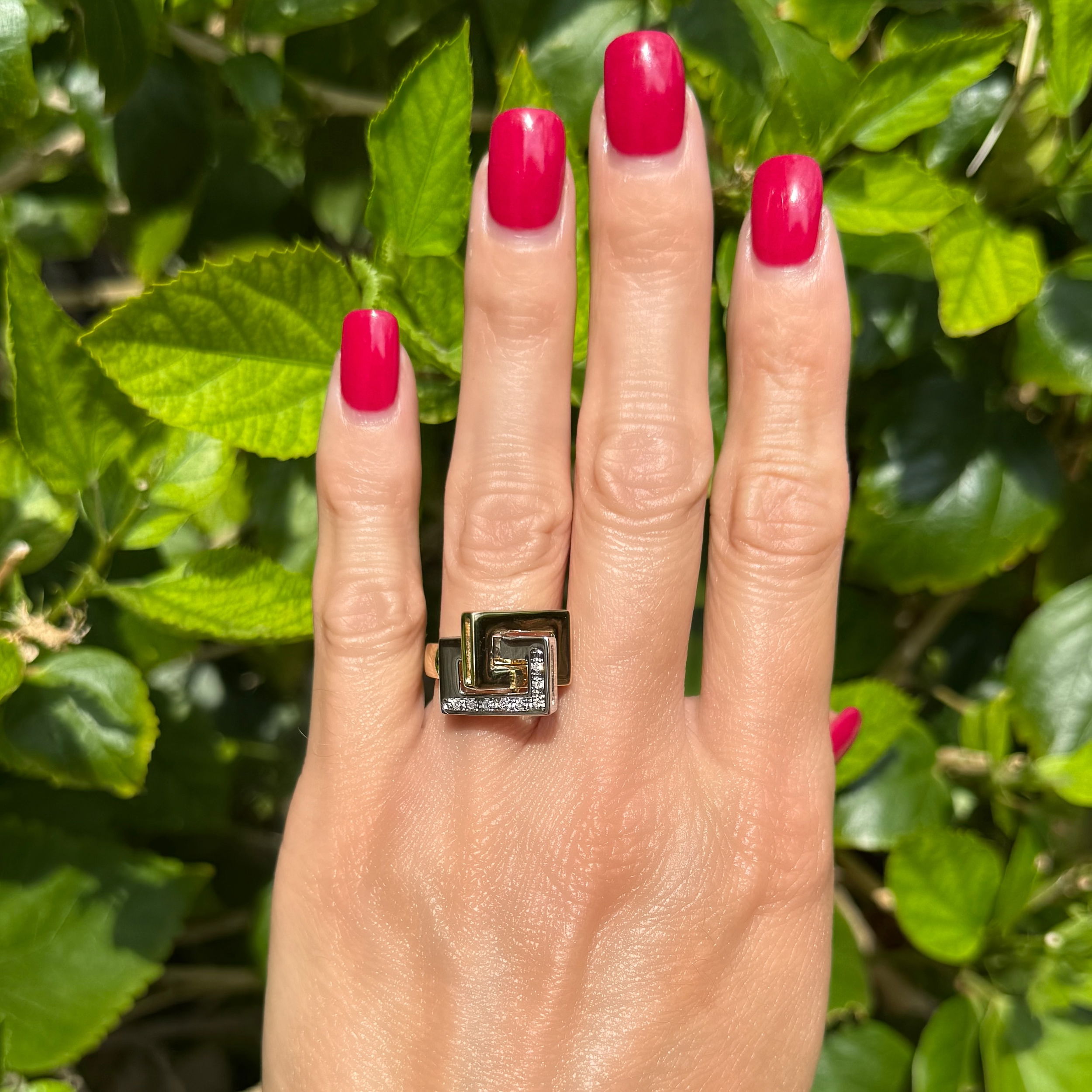 18K 2tone Geometric Stacked .08tcw Diamond Modern Ring 10.4g, s6.75