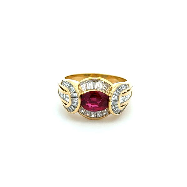 Closeup photo of 18K YG 1.00ct Oval Ruby & 1.32tcw Baguette Diamond Ring 10.4g, s7