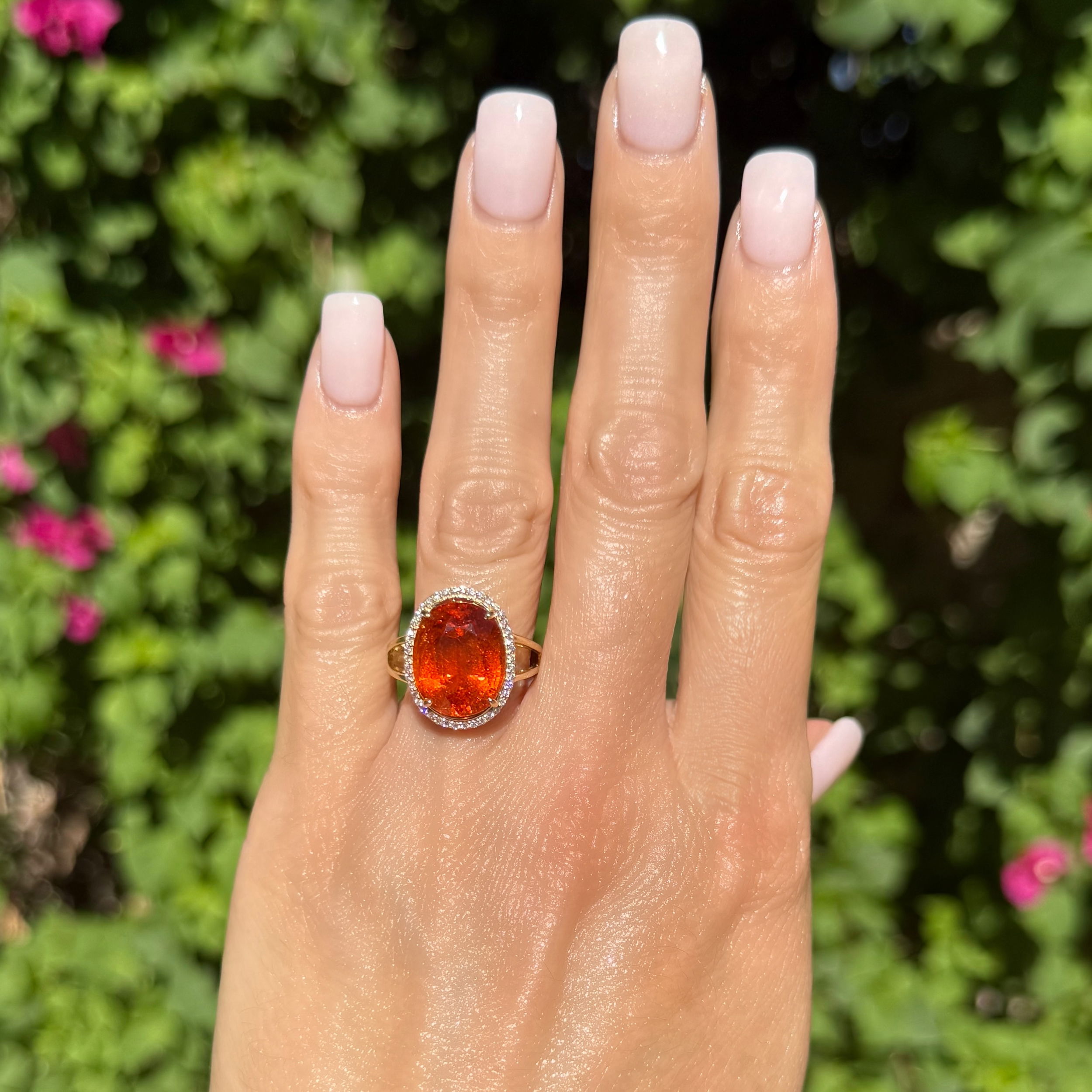 14K YG 13.39ct Oval Mandarin Garnet & .23tcw Diamond Ring 6.9g, s7