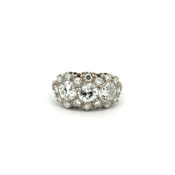 Closeup photo of Platinum 2.53tcw OEC 3 Stone Diamond & Side Diamond Ring 6.5g, s6.75