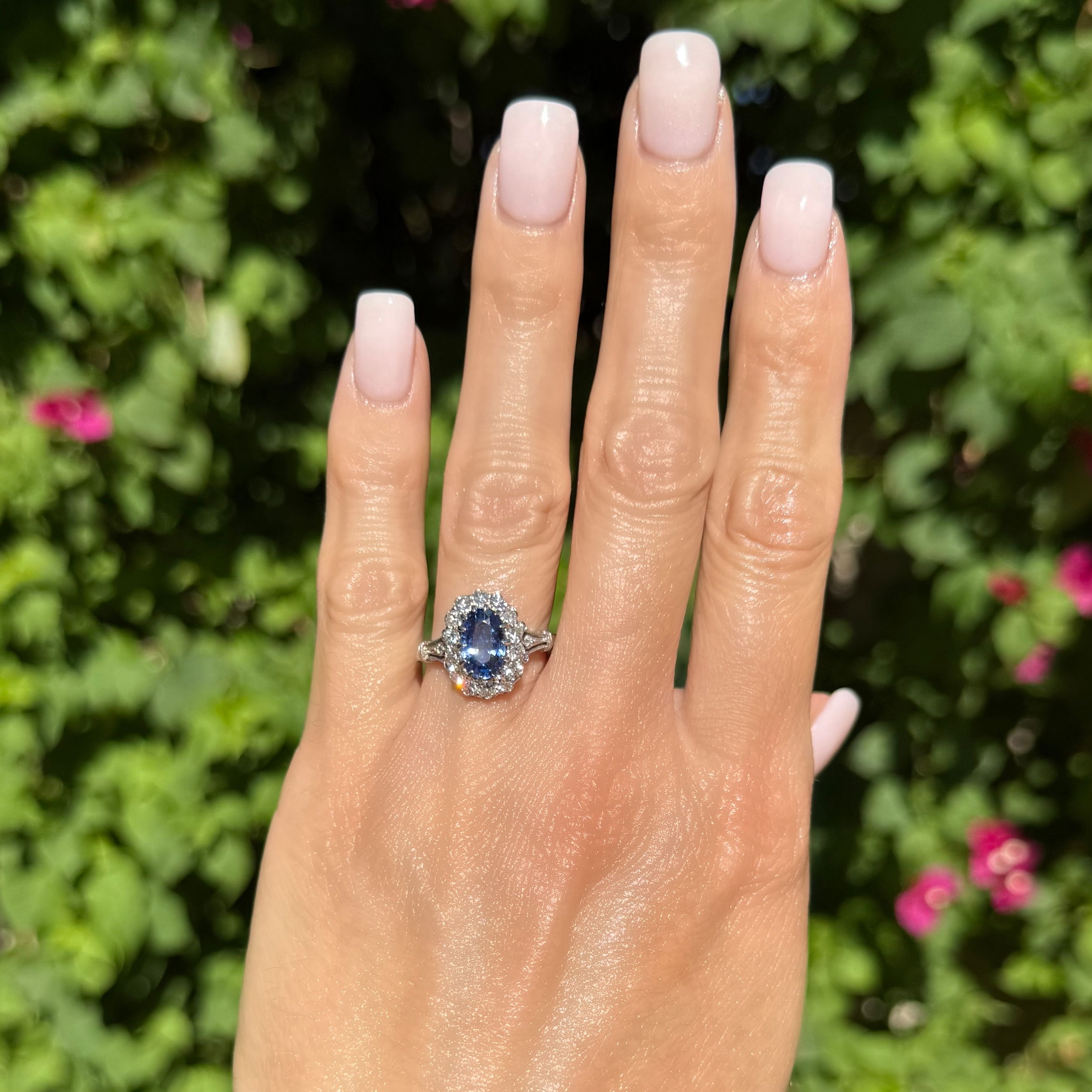 Platinum 2.71ct Oval Sapphire & .85tcw OEC Diamond Ring 5.6g, s6.5