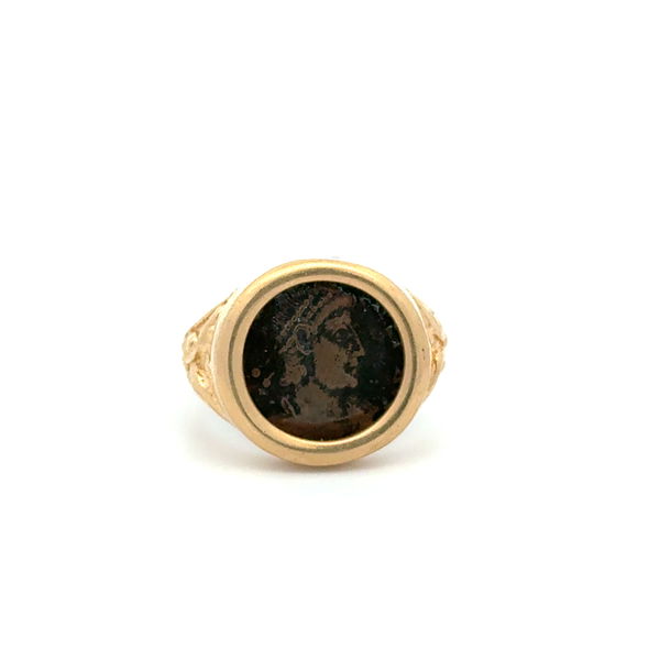 Closeup photo of 14K YG Ancient Roman Coin Ring Engraved 7.5g, s9