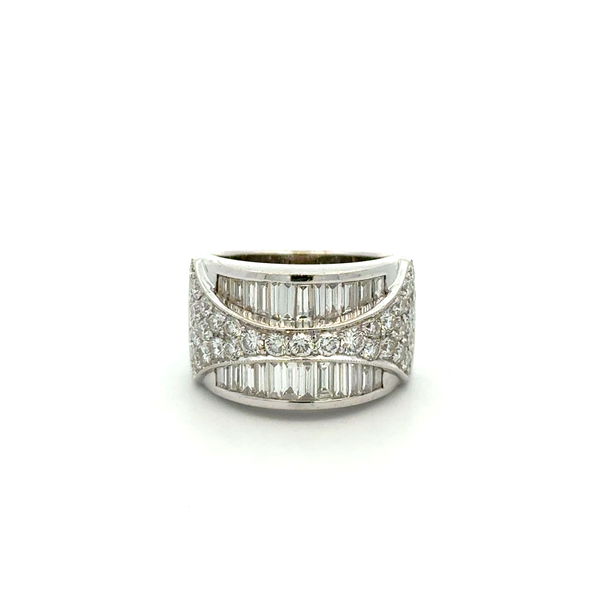 Closeup photo of 18K WG 1.44tcw Baguette & 1.14tcw Round Diamond 13.5mm Fancy Band Ring 15.3g, s6.75