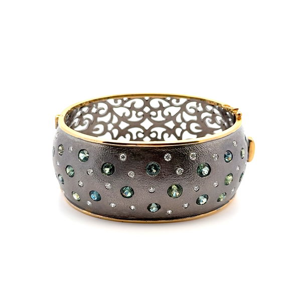 Closeup photo of 14ky & 925 Gun Metal Silver Finish 13.67tcw Montana Sapphire & 2.95tcw Diamonds Bangle 91.7g, 7"