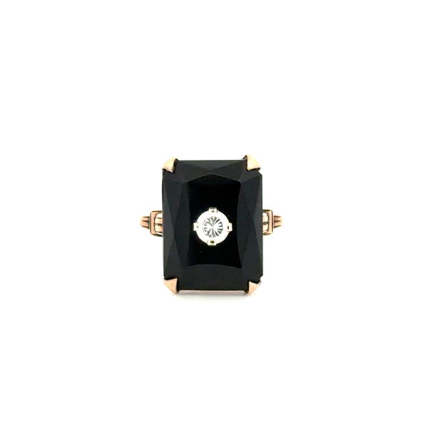 Closeup photo of 14K YG Victorian .27ct Diamond on Onyx Slab Ring 3.3g, s6