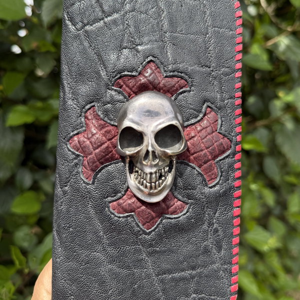 Closeup photo of 925 Sterling KING BABY Skull Stringray & Calfskin Black & Red Stitching Wallet