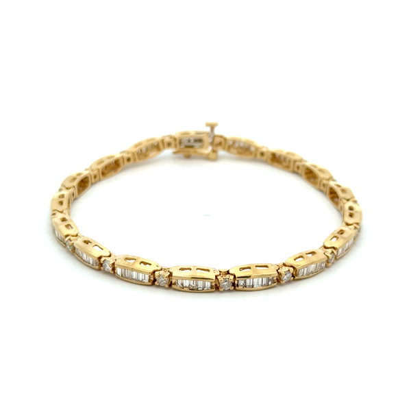 Closeup photo of 14K YG 3.40tcw Baguette & RBC Diamond Tennis Line Bracelet 12.2g, 7"