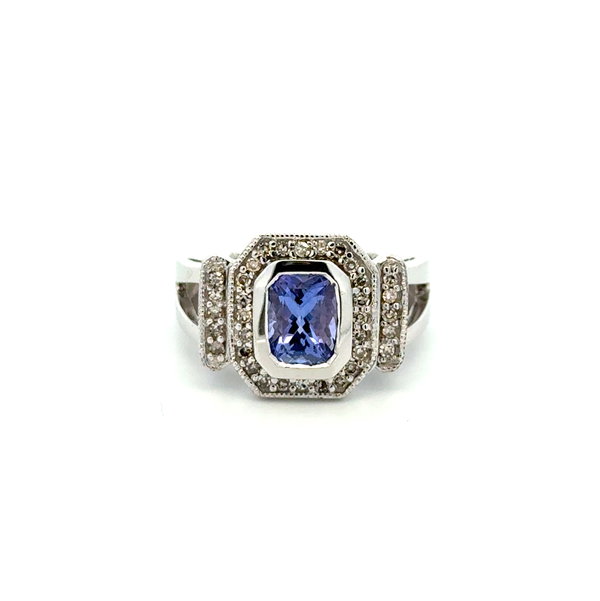 Closeup photo of 14K WG .90ct Cushion Tanzanite & .40tcw Diamond Halo Ring 7.2g, s7