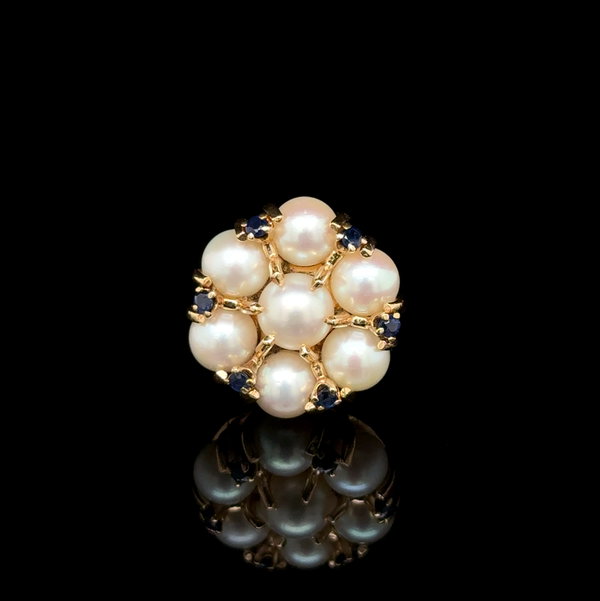 Closeup photo of 14K YG 6.25mm Cluster Pearl & .20tcw Sapphire Ring 10.9g, s7.25