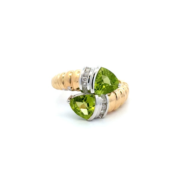 Closeup photo of 14K YG 1.30tcw Trillion Peridot & .08tcw Diamond Bypass Ring 6.0g, s7