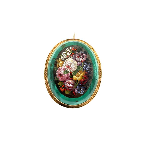 Closeup photo of 16K YG Victorian Floral Micro Mosaic in Malachite 21.6g