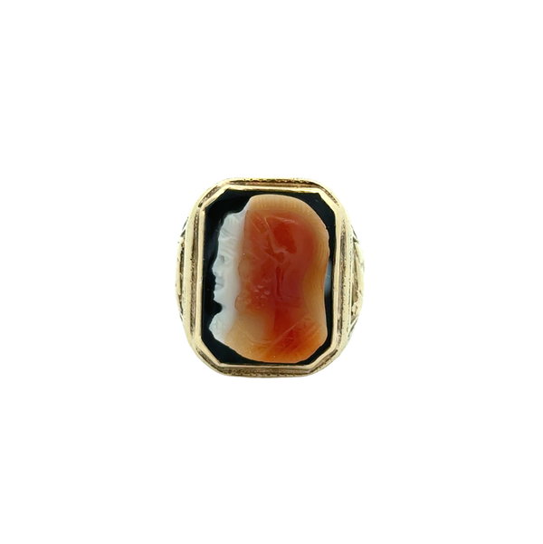 Closeup photo of 14K YG Victorian Gents 3 Color Sardonyx Cameo Signet Ring 12.0g, s9.5
