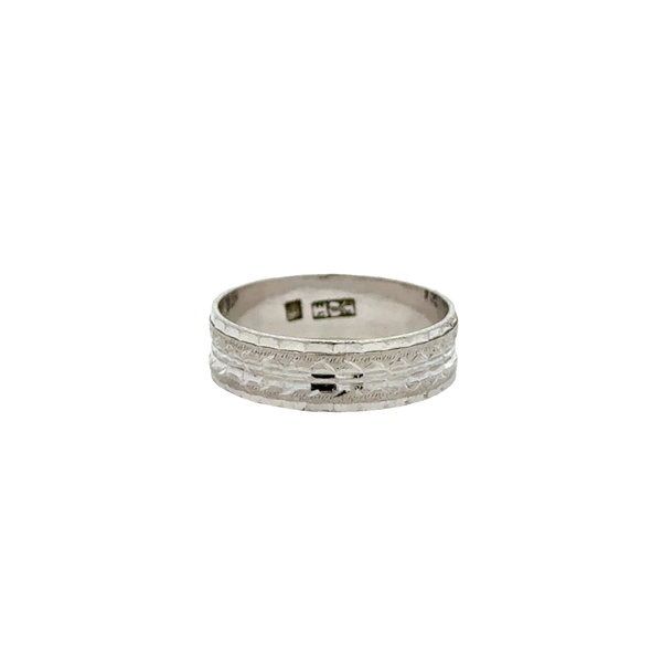 Closeup photo of 850 Platinum Engraved 5mm Band Ring 3.1g, s5.25