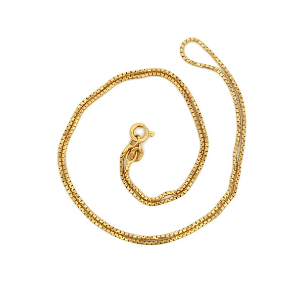Closeup photo of 18K YG 1.25mm Snake Link Chain Necklace 5.6g, 20"