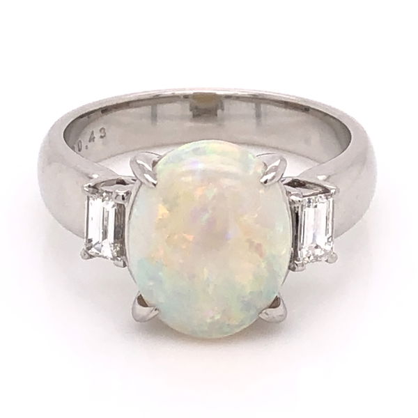 Closeup photo of Platinum 4.00ct Oval White Opal & .43tcw Diamond Ring 10.9g, s8.5