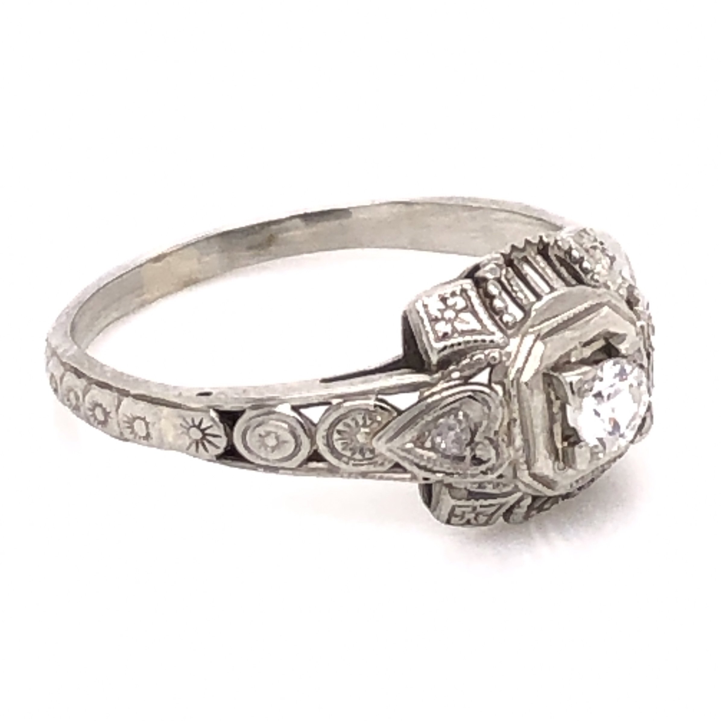 18K White Gold Art Deco Filigree Ring with .13ct Antique Diamond, s6.5