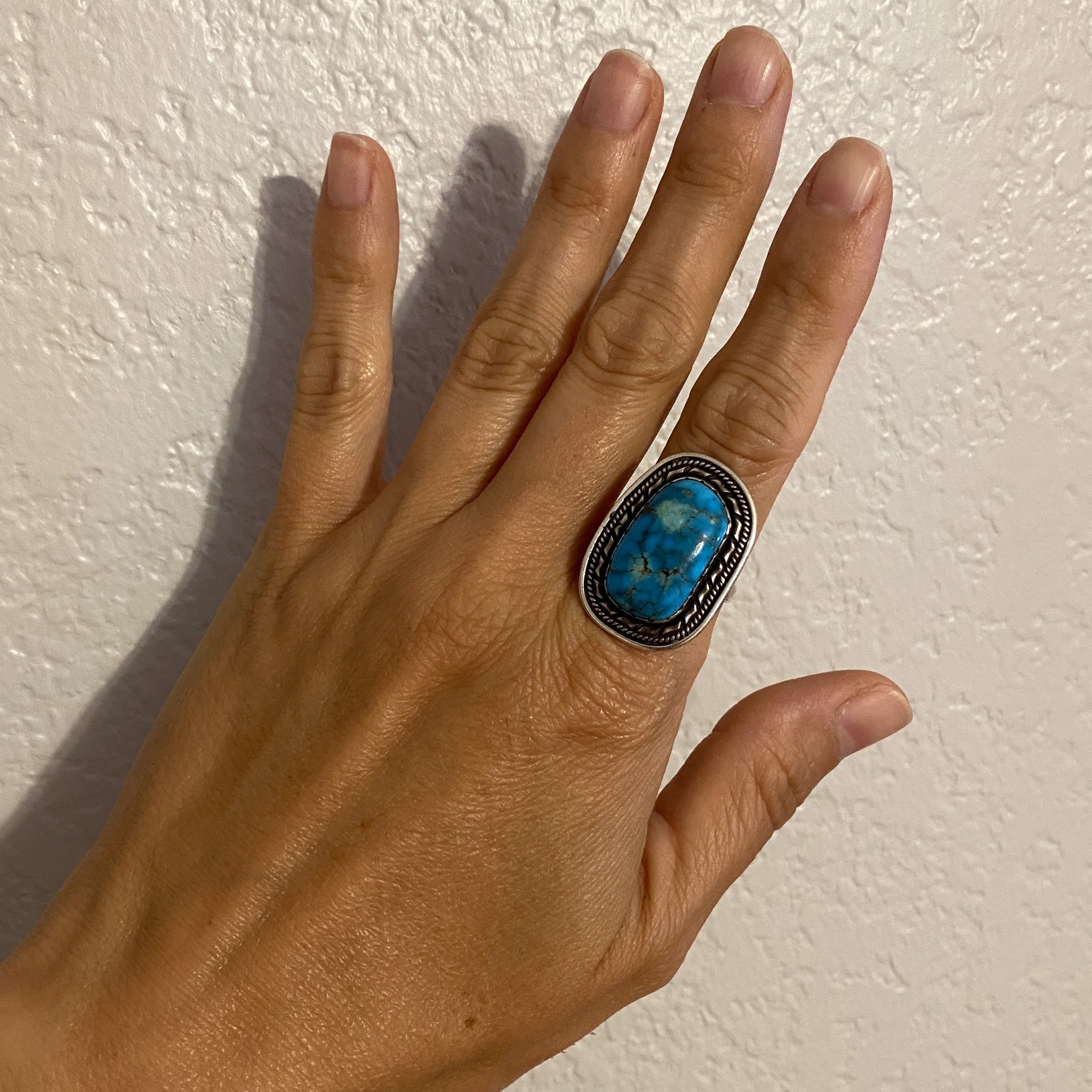 925 Sterling Old Pawn Turquoise Ring stamped "ET" 10.1g
