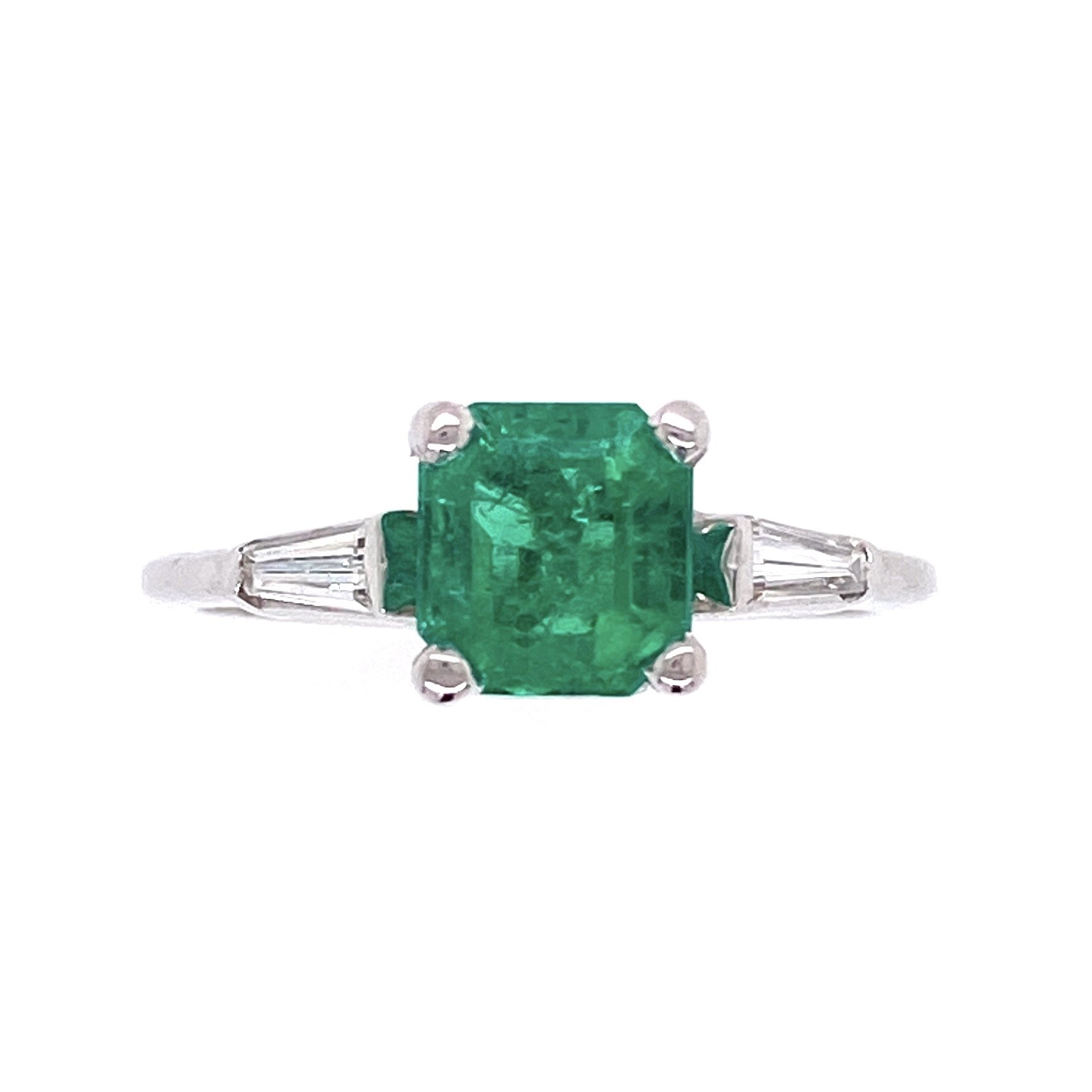 18K White Gold .99ct Square Emerald with 2 tapered baguettes Ring .10tcw 2.2g, s5.25