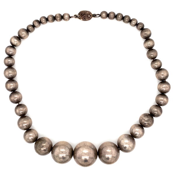 Closeup photo of 925 Sterling Bead Necklace 21-5.7mm 71.5g, 16"