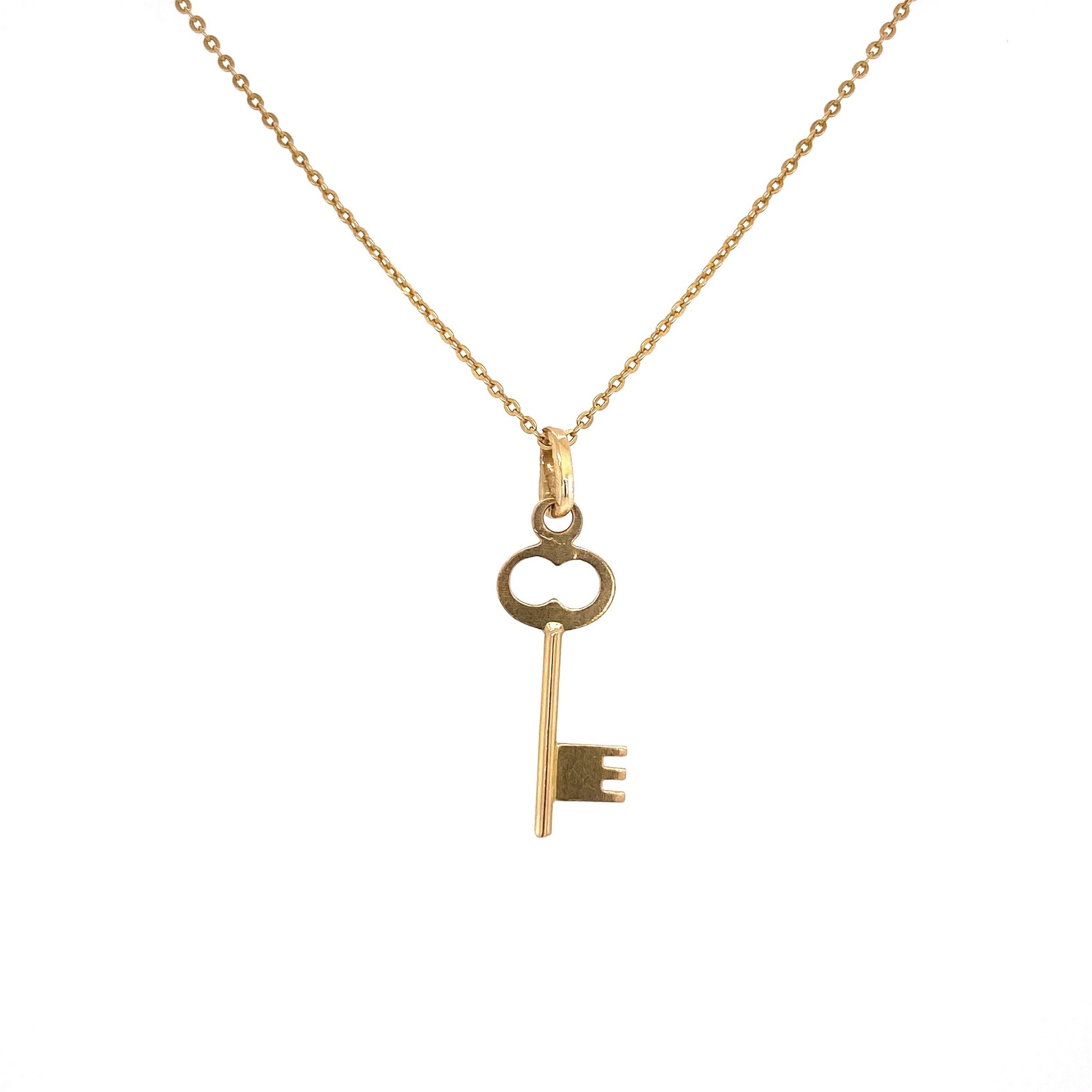 18K YG Italian Key Pendant on Necklace 3.1g, 21.5"