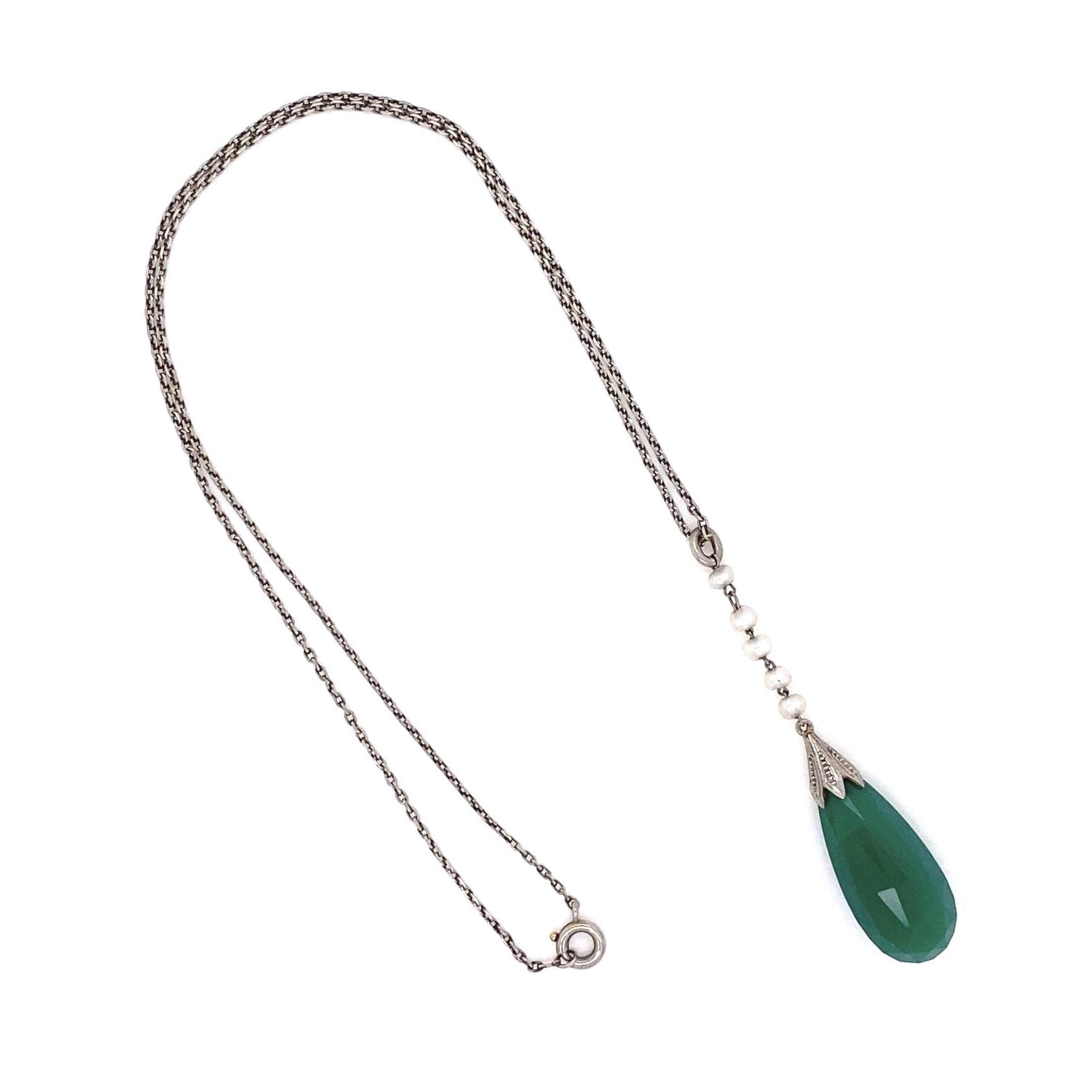 Platinum Chrysoprase Teardrop & Seed Pearl Necklace 4.5g, 14"