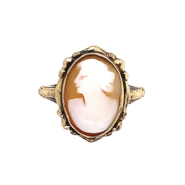 Closeup photo of 10K YG Victorian Carved Shell Cameo Engraved Ring 2.8g, s6