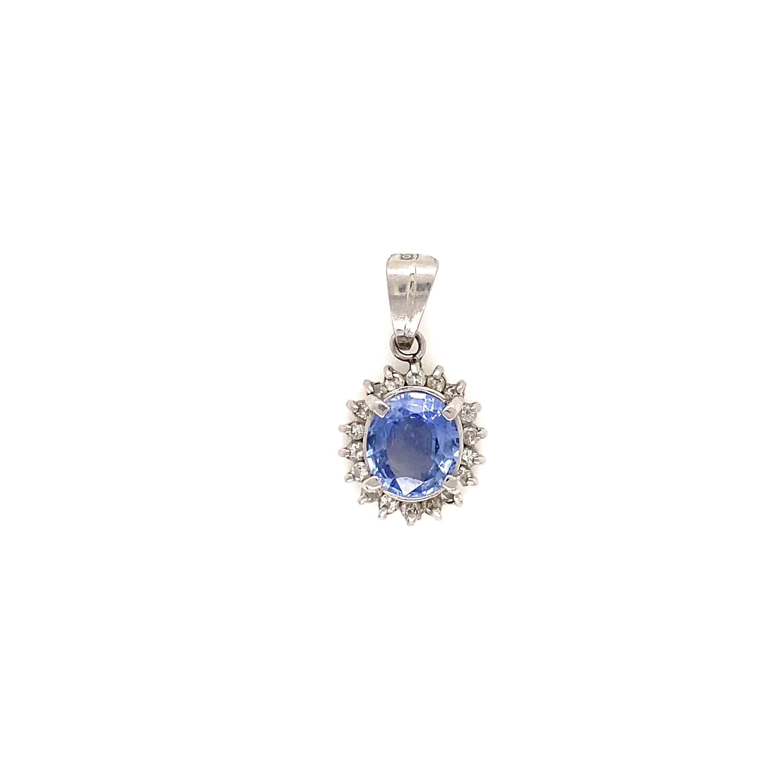 Platinum 1.13ct Oval Sapphire & .18tcw Diamond Pendant 2.4g Platinum 1.13ct Oval Sapphire & .18tcw Diamond Pendant 2.4g