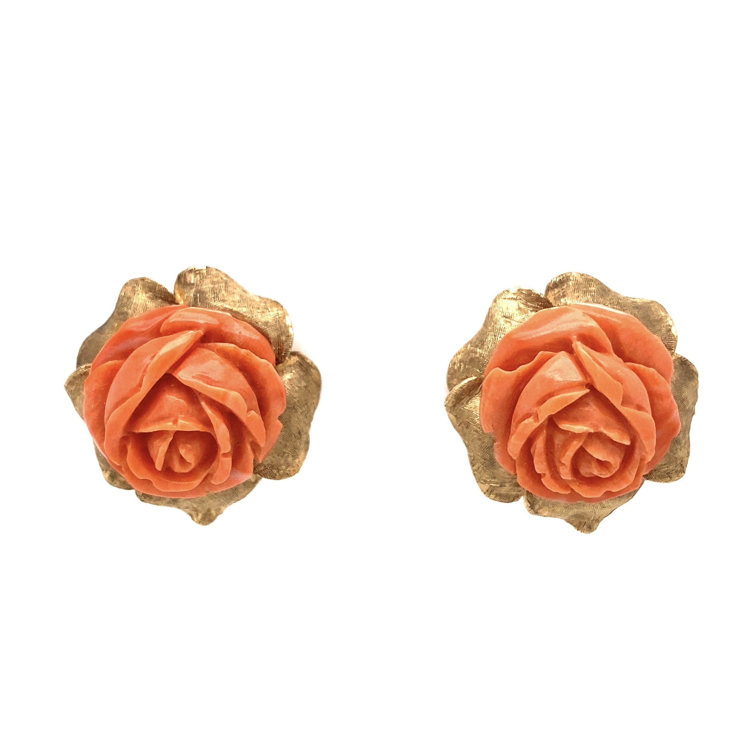 14K YG 1960's Carved Flower Coral Earrings 16.8g, .9"