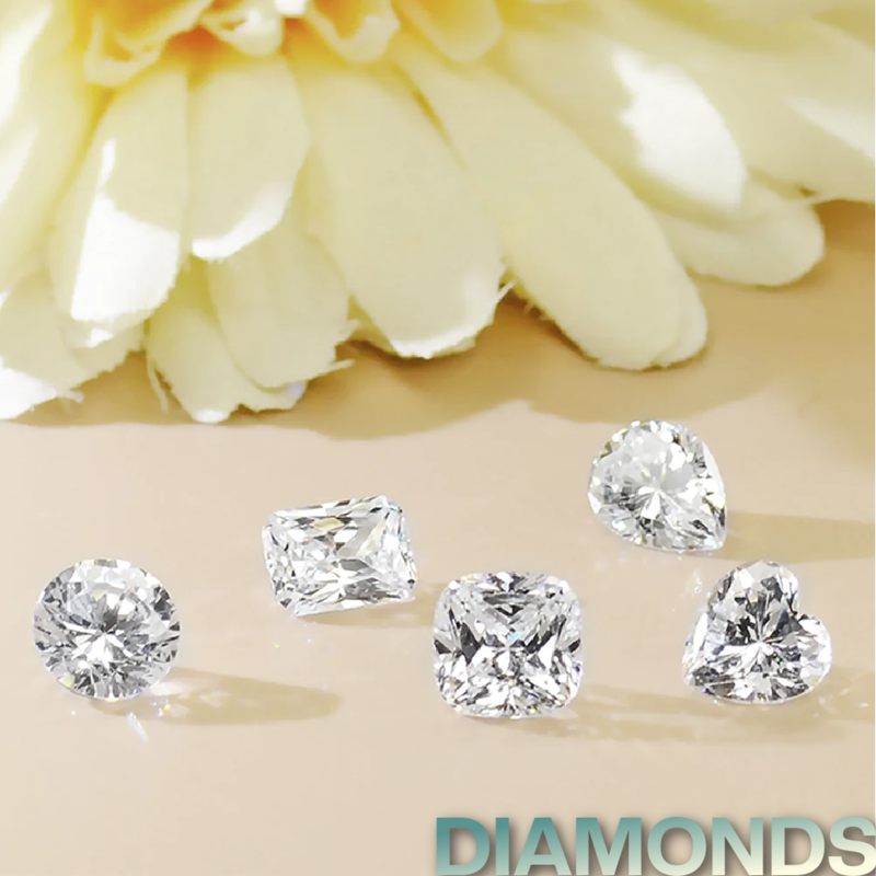 Loose diamonds from the Diasparx diamond collection