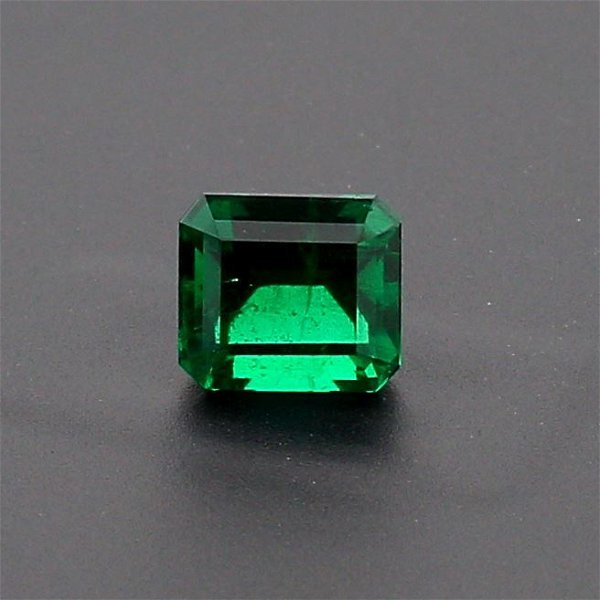Closeup photo of 1.02ct Emerald Cut Emerald