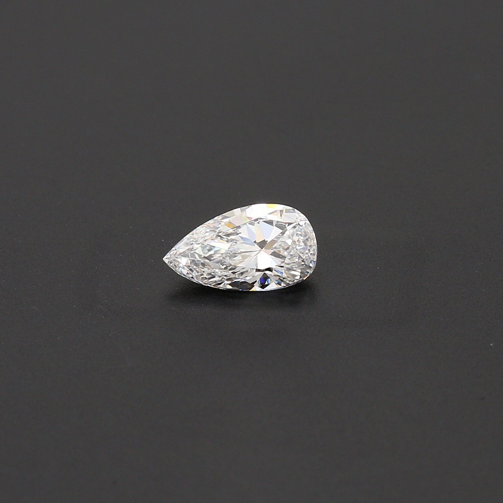 0.71ct Pear Shape Cut Diamond, VS2-D