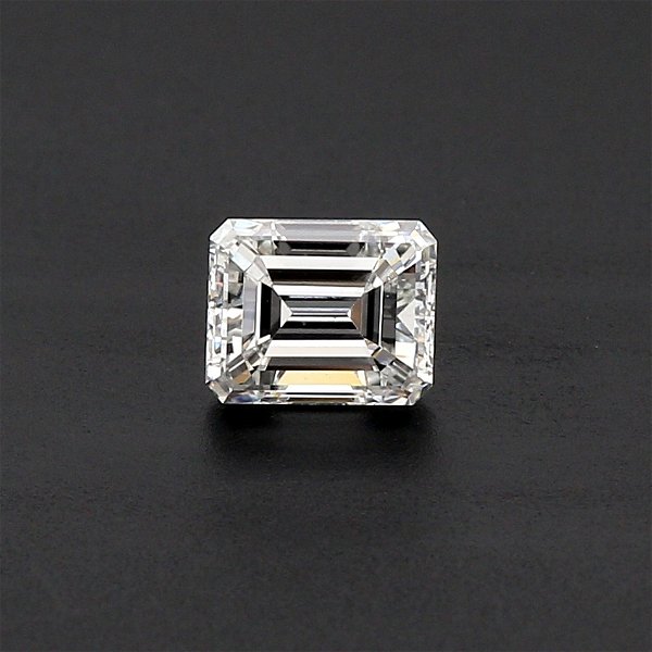Closeup photo of 0.53ct Emerald Cut Diamond, SI1-E