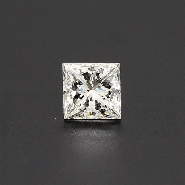 Closeup photo of 1.14ct Princess Cut Diamond, VS1-J
