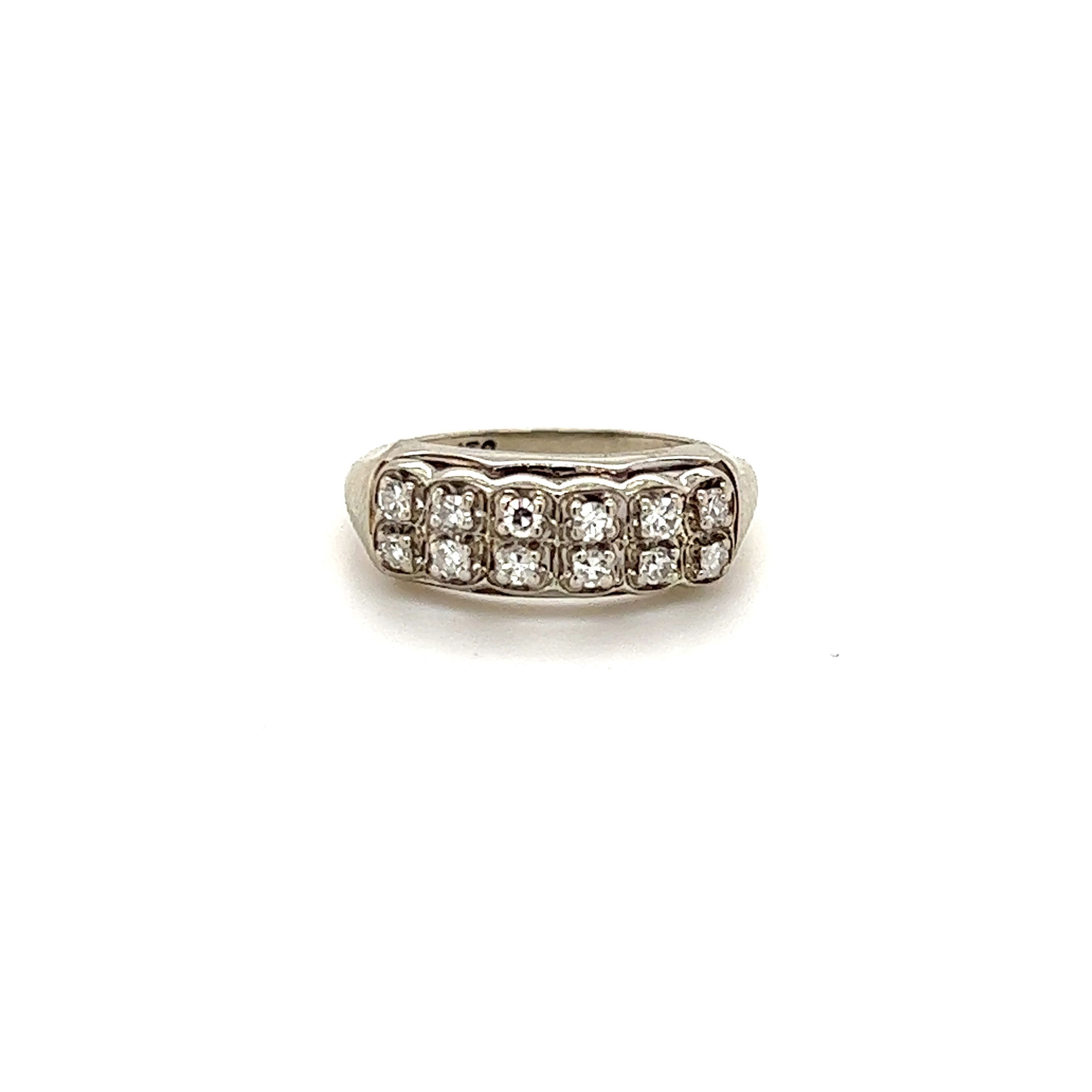 14k White Gold .24tw Diamond Ring