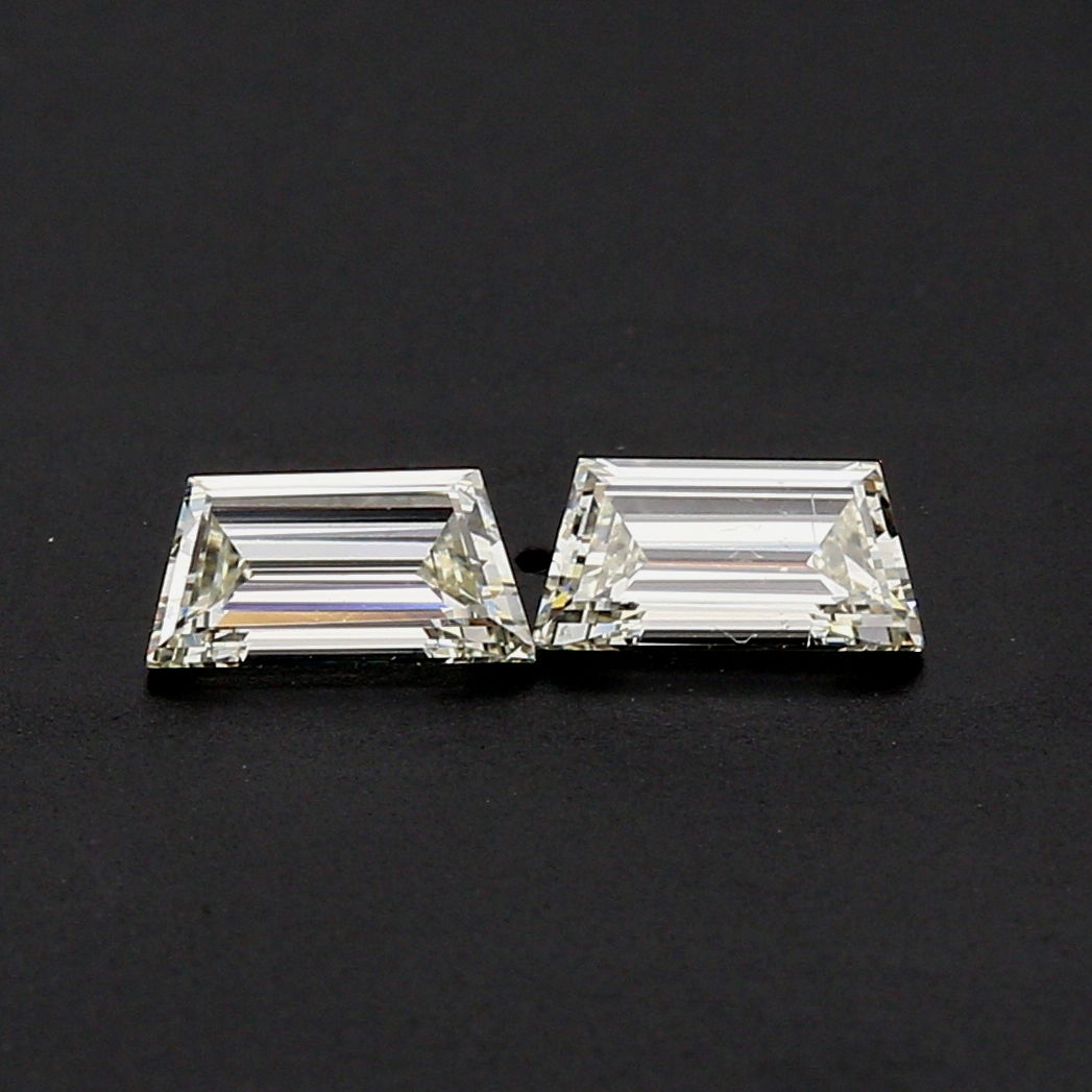 .53tw Step Cut Trapazoid Cut Diamond M/P VS2-J .53tw Step Cut Trapazoid Cut Diamond M/P VS2-J