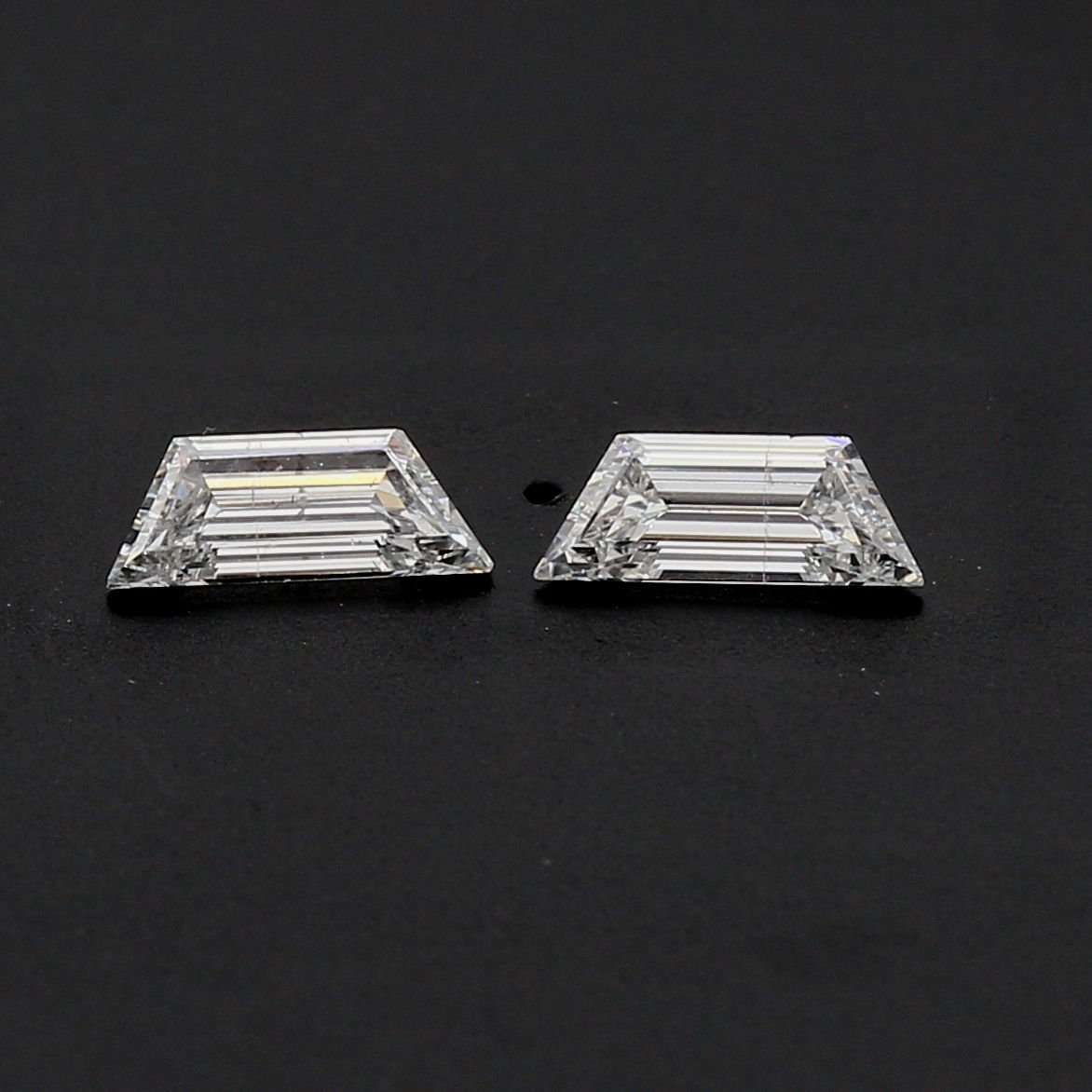 .41tw Step Cut Trapezoid Cut Diamond M/P SI1-F .41tw Step Cut Trapezoid Cut Diamond M/P SI1-F