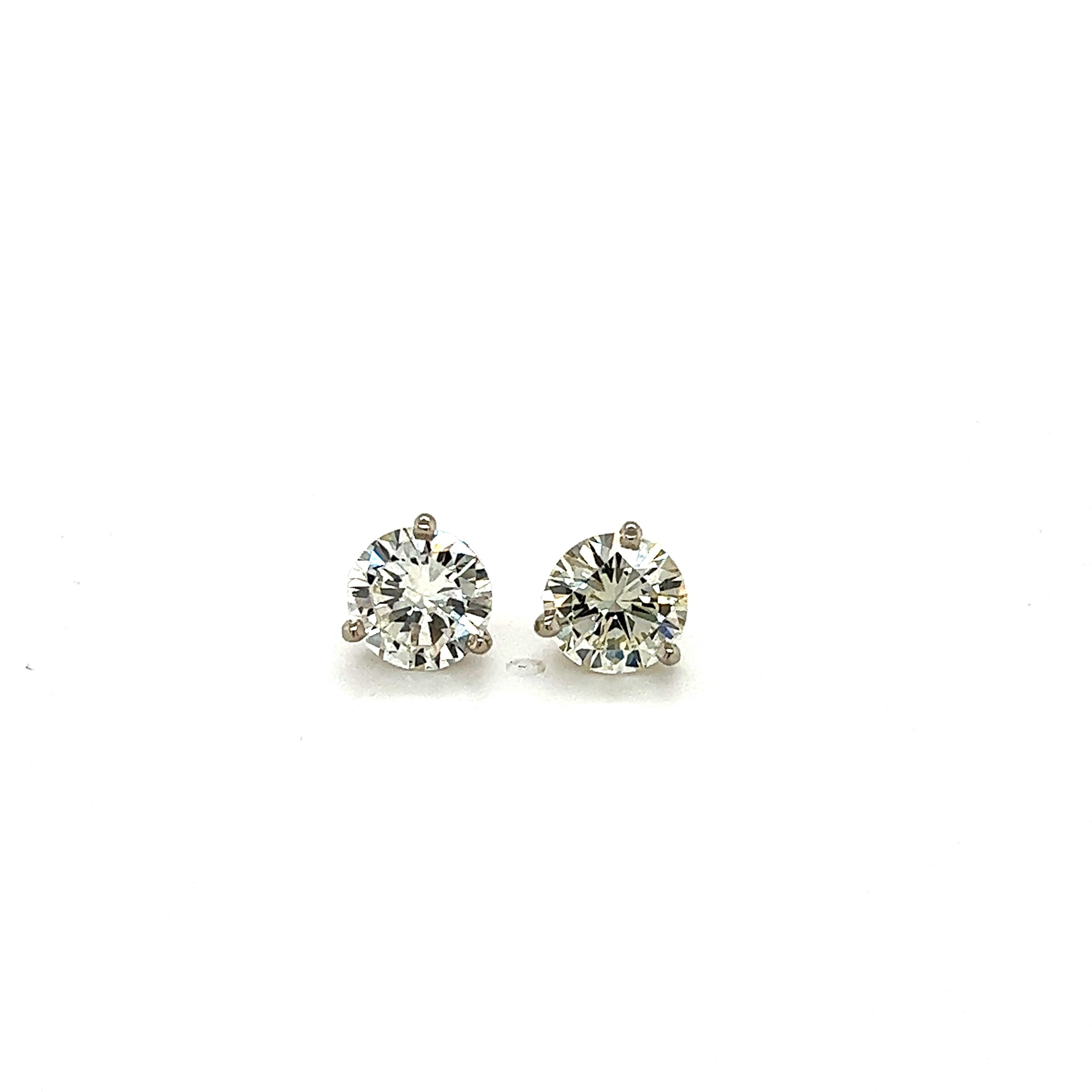 18k White Gold .97tw Diamond Stud Earrings SI1-I