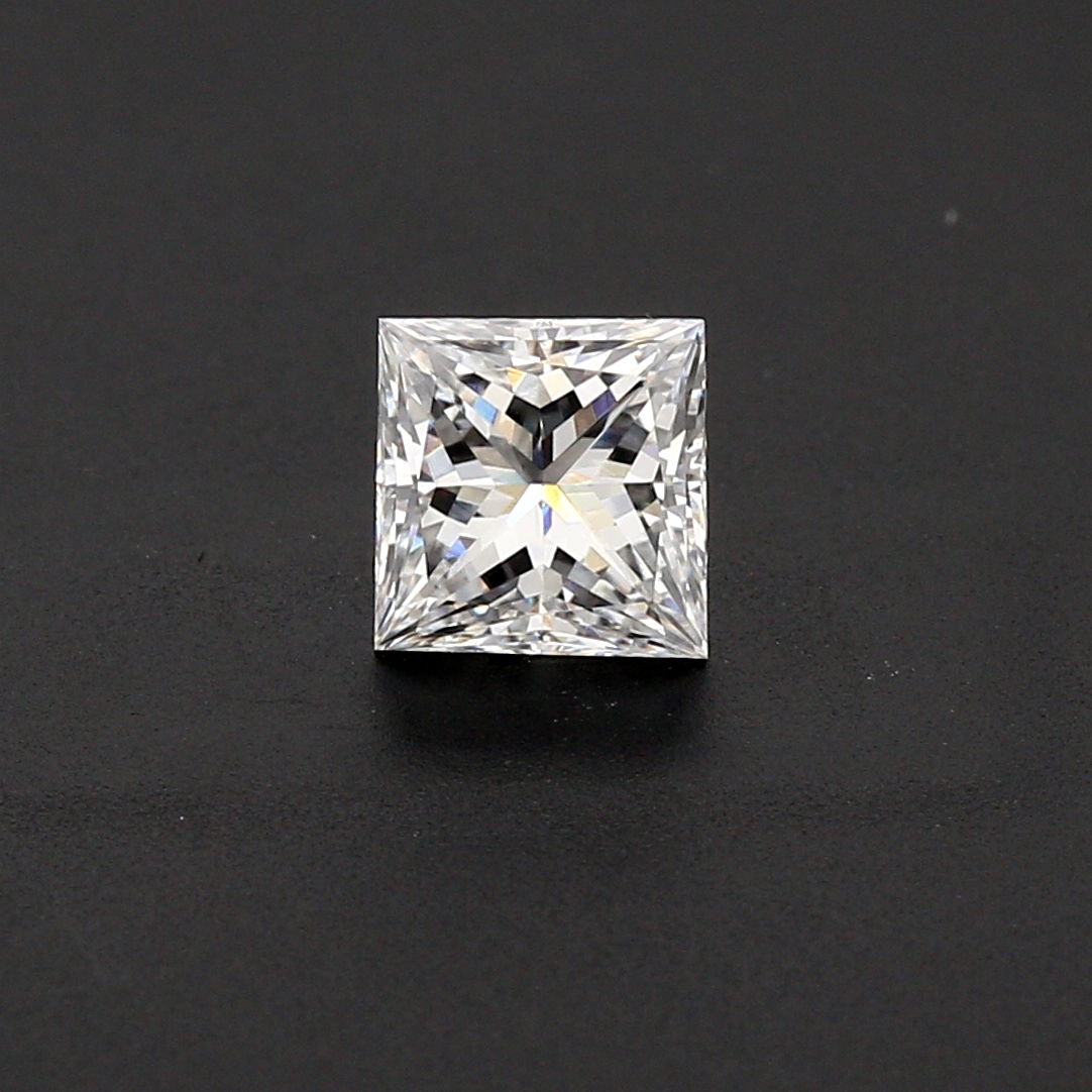 0.71ct Princess Cut Diamond SI2-E -GIA/E
